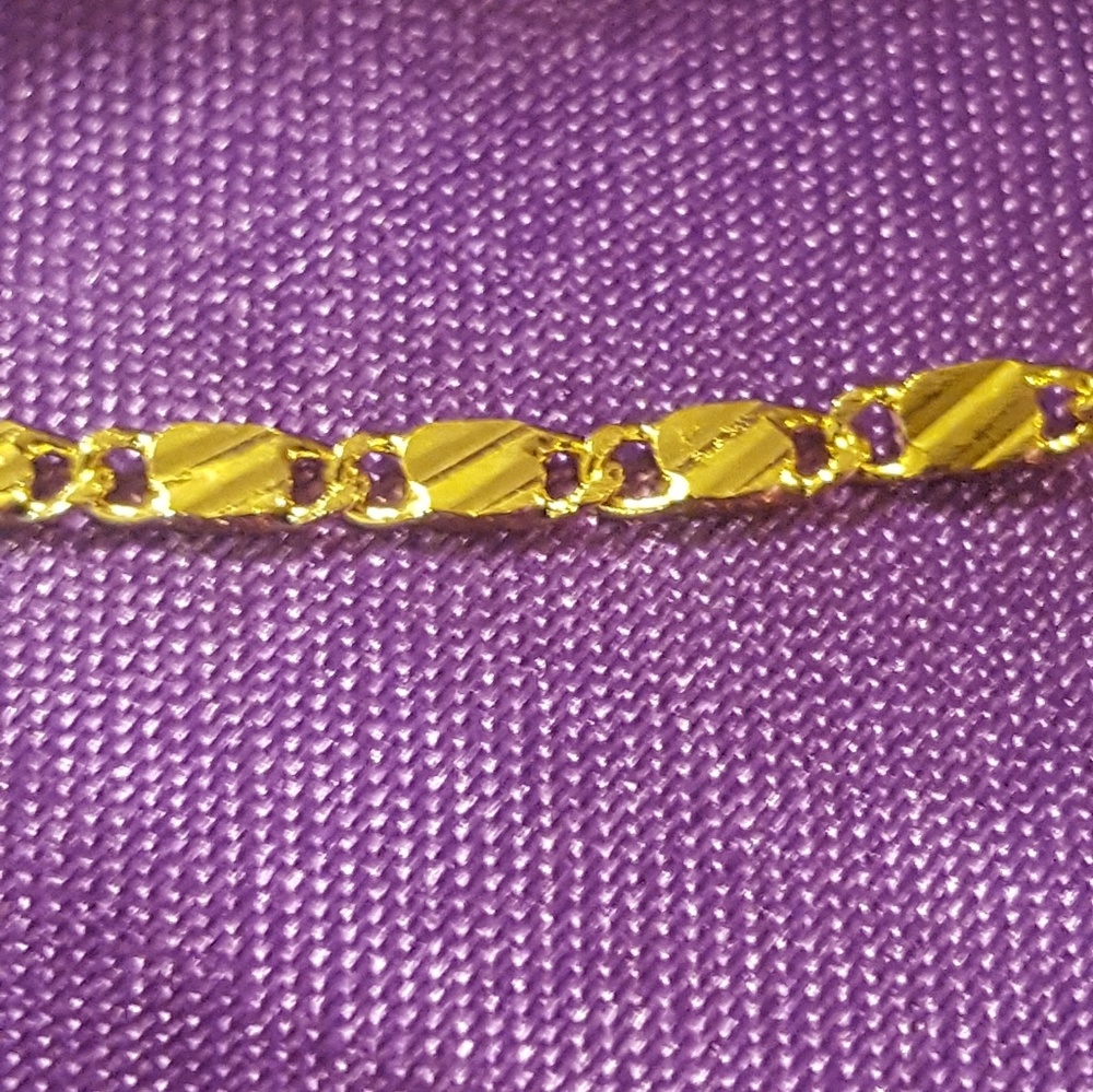 2 Chainz per pack gold plated 18-24